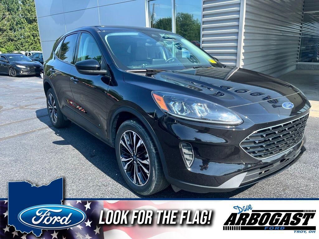 2022 FORD Escape