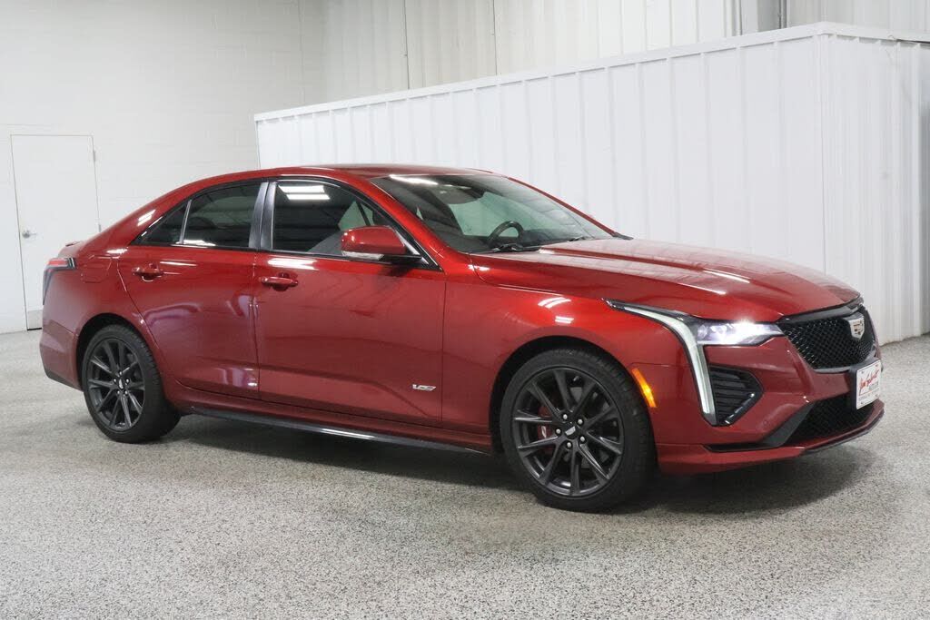 2021 CADILLAC CT4