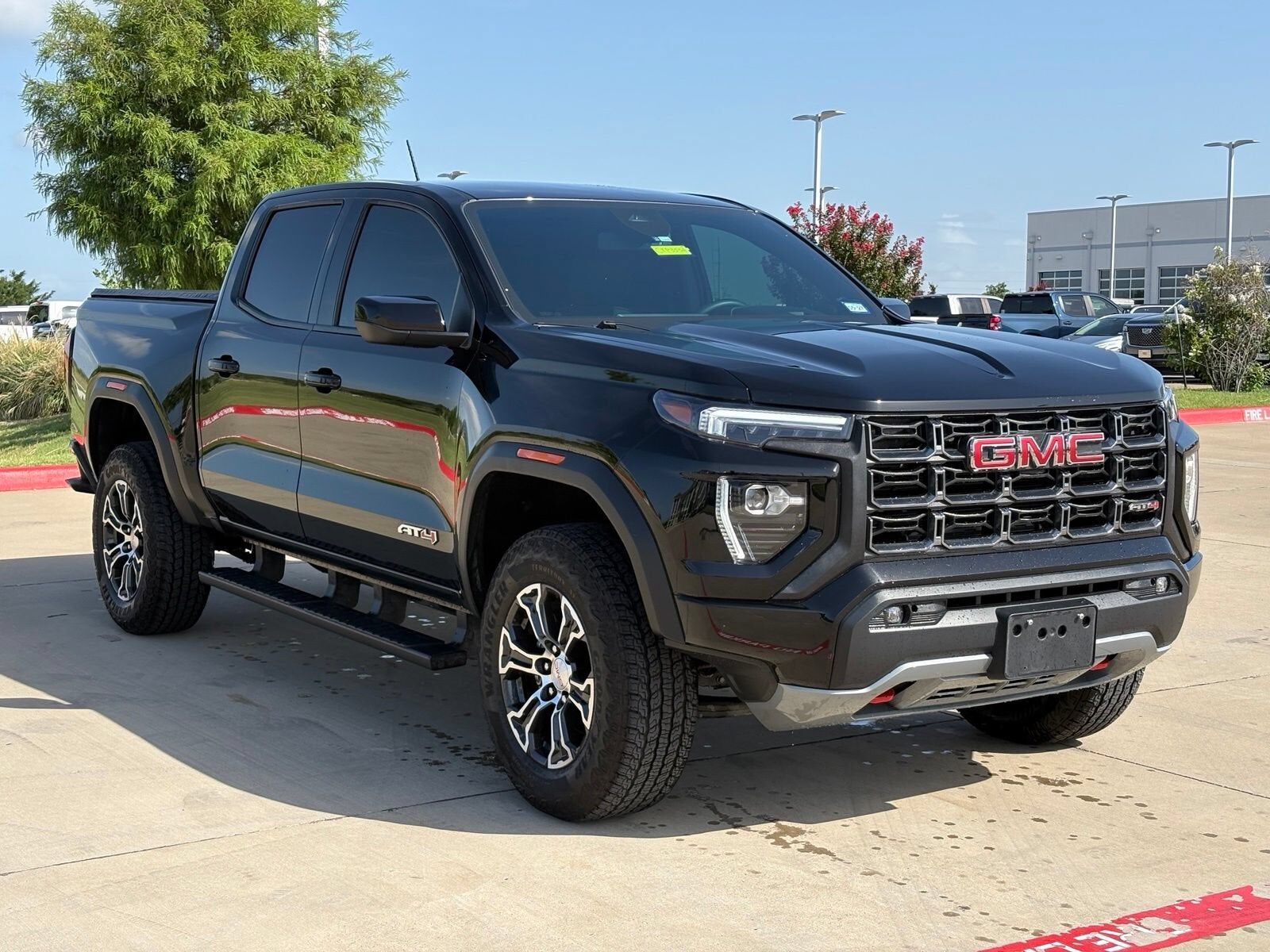 2023 GMC Canyon