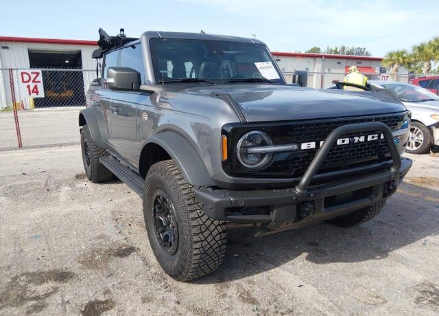 2023 FORD Bronco