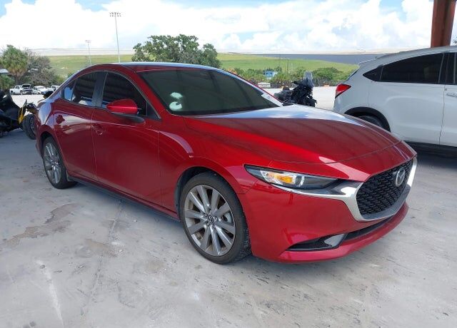 2022 MAZDA Mazda3