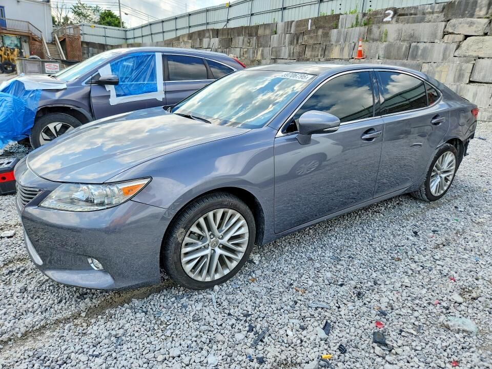 2014 LEXUS ES