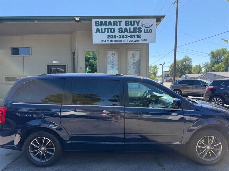 2017 DODGE Grand Caravan