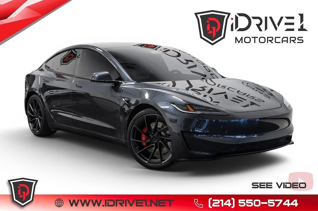 2025 TESLA Model 3