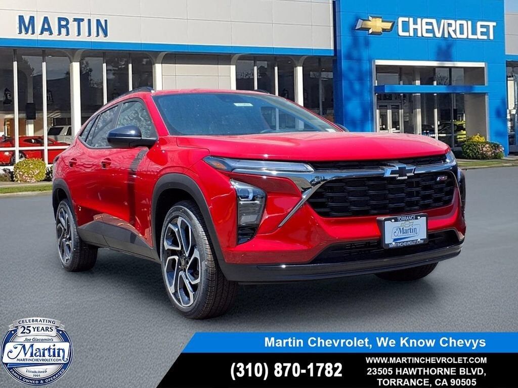 2026 CHEVROLET Trax