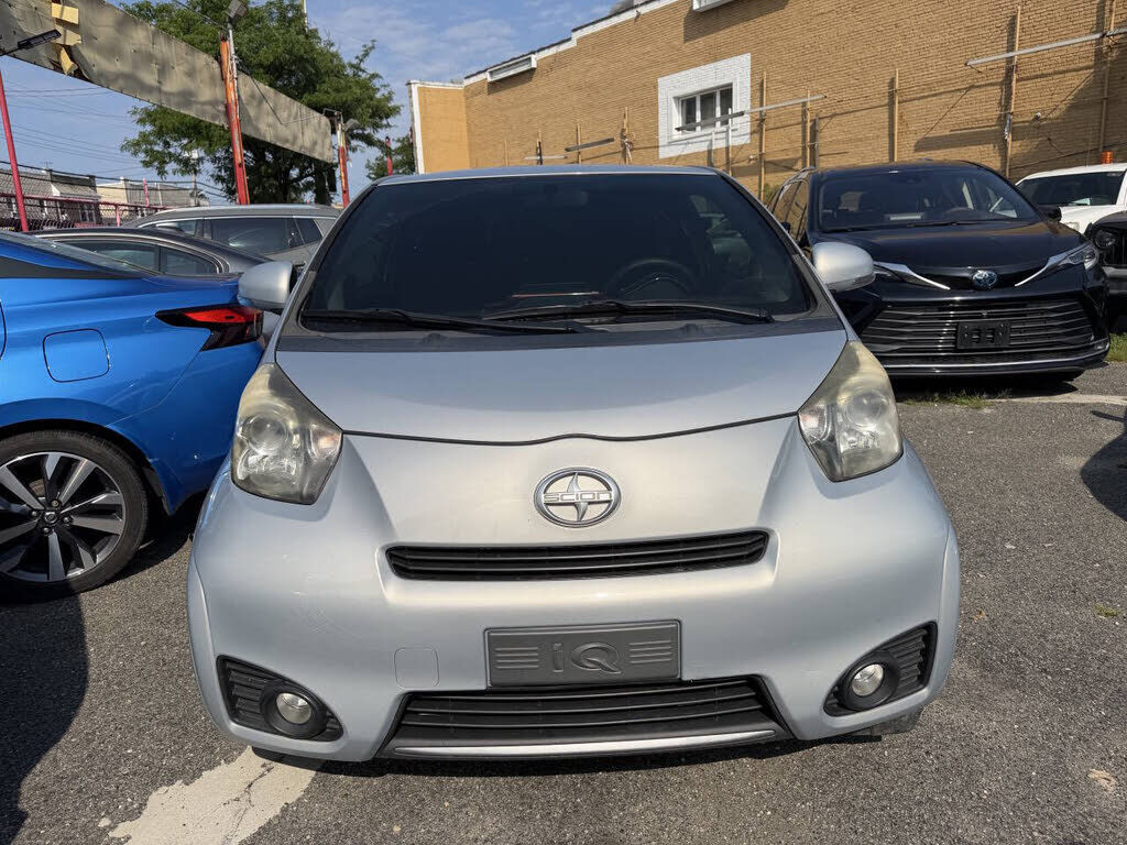 2014 TOYOTA Scion