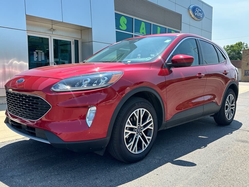 2022 FORD Escape