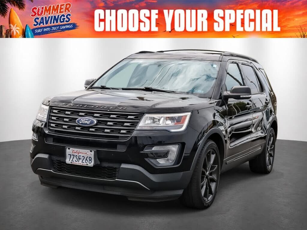 2017 FORD Explorer