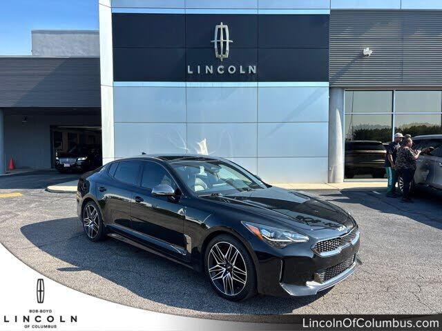 2023 KIA Stinger