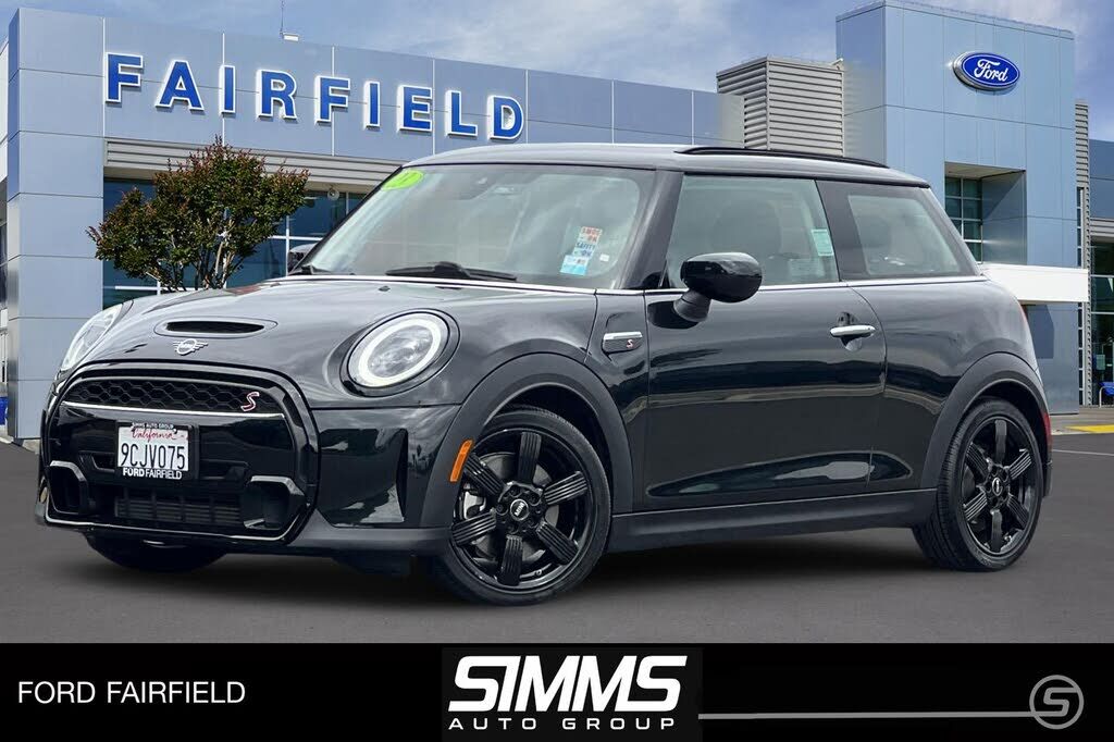 2023 MINI Hardtop