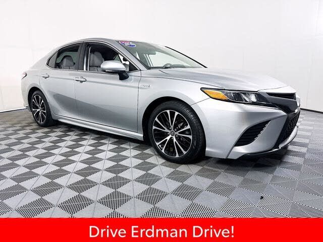 2020 TOYOTA Camry
