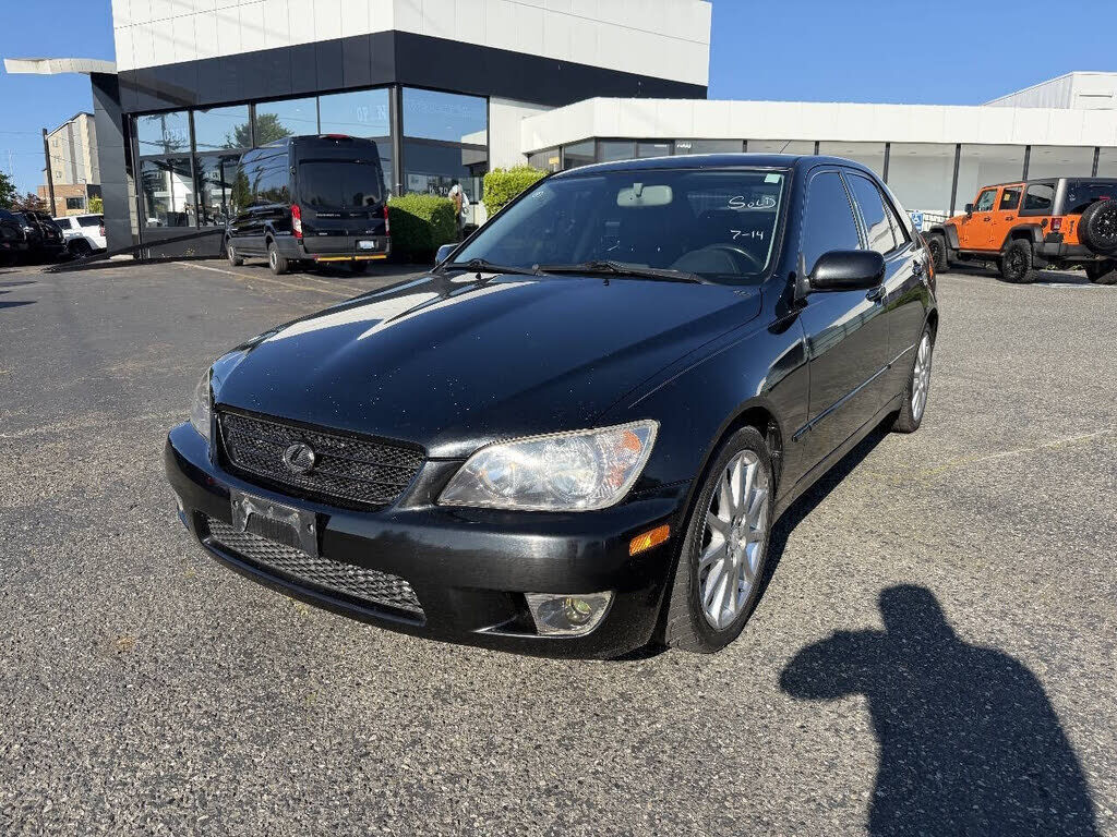 2003 LEXUS IS