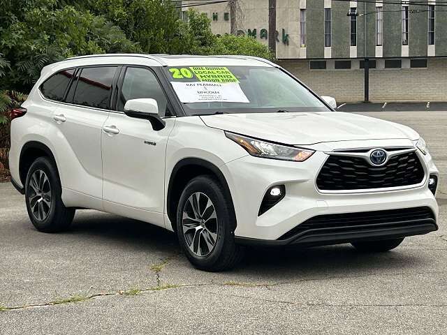 2020 TOYOTA Highlander