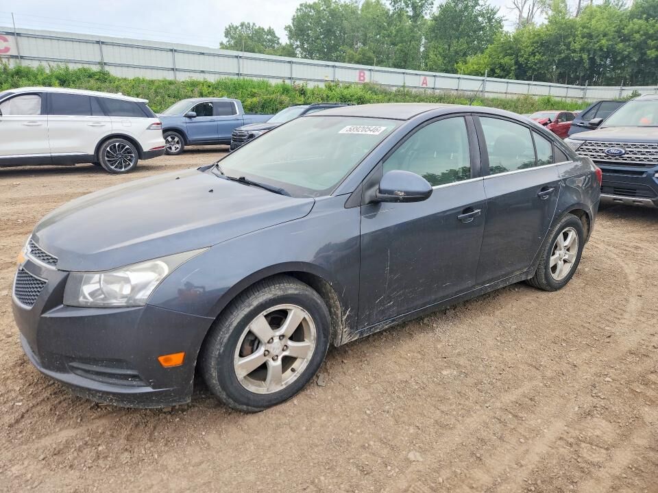 2013 CHEVROLET Cruze