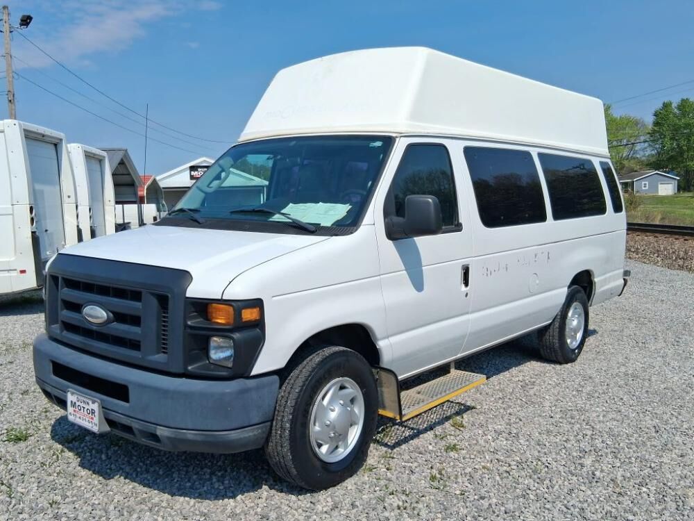 2014 FORD E-350