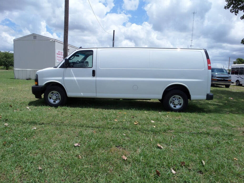 2018 CHEVROLET Express