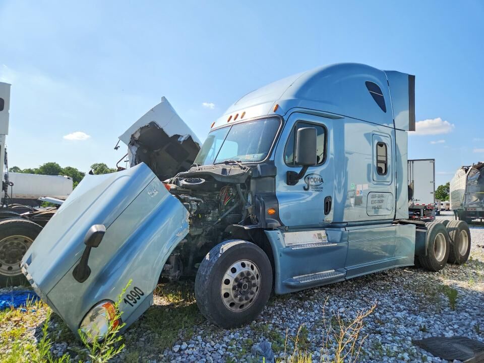 2014 FREIGHTLINER Cascadia