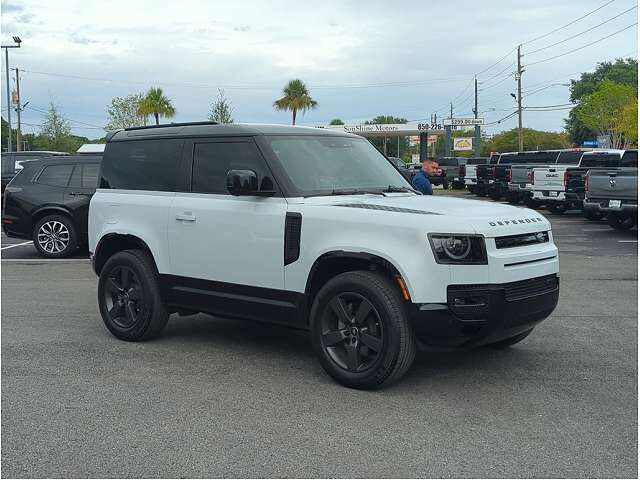 2023 LAND ROVER Defender