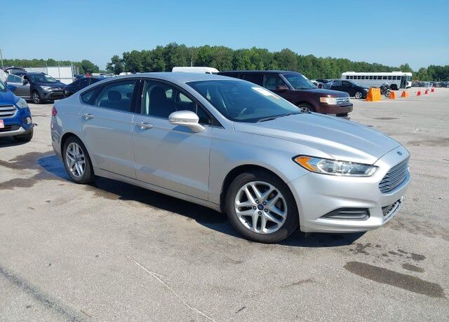 2016 FORD Fusion