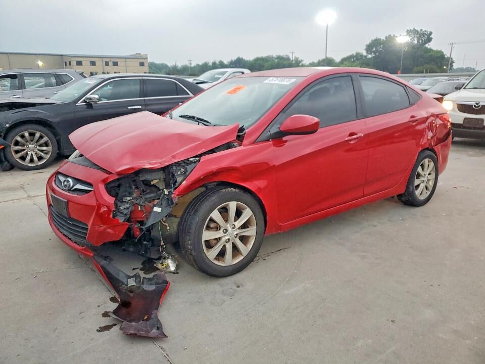 2012 HYUNDAI Accent