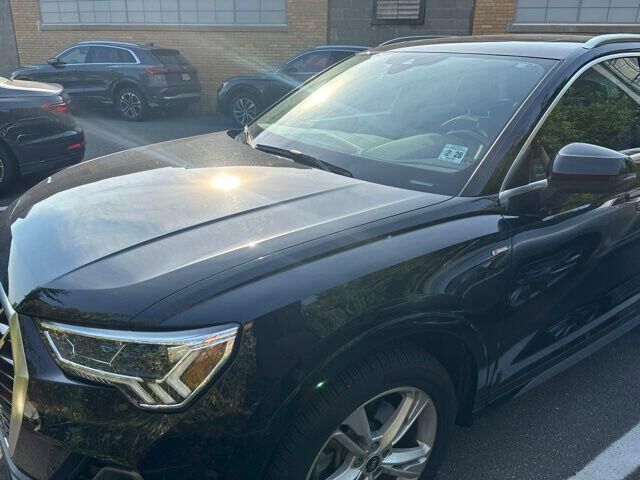 2023 AUDI Q3