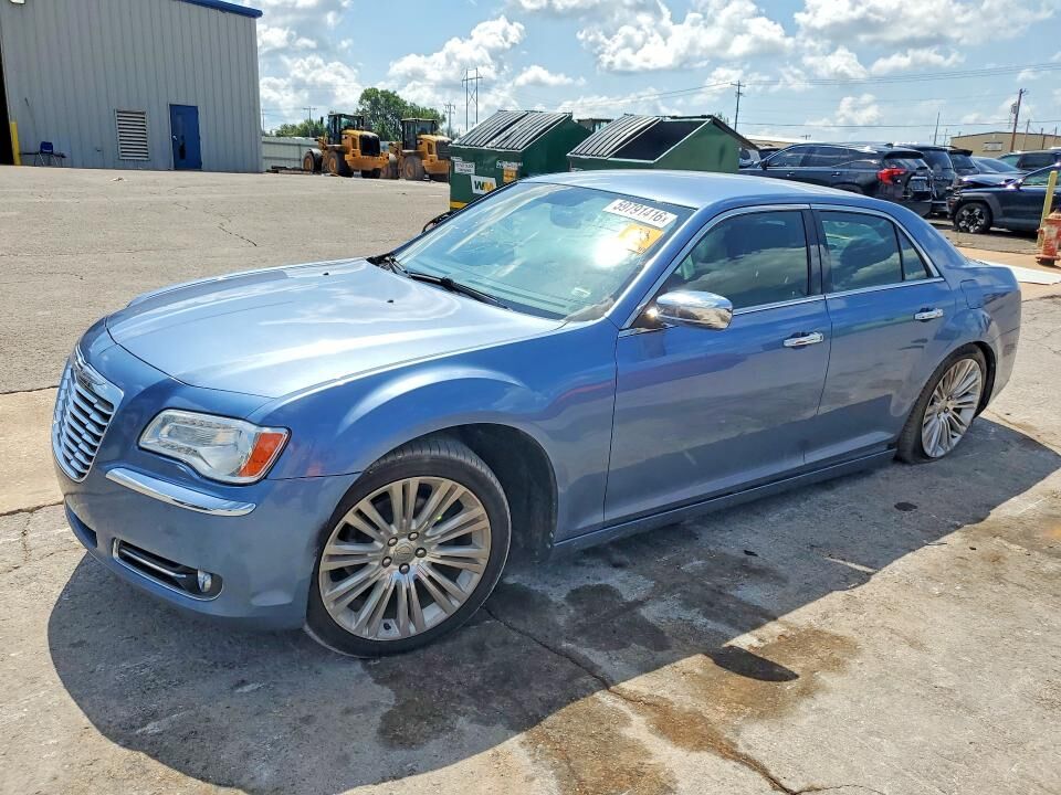 2011 CHRYSLER 300