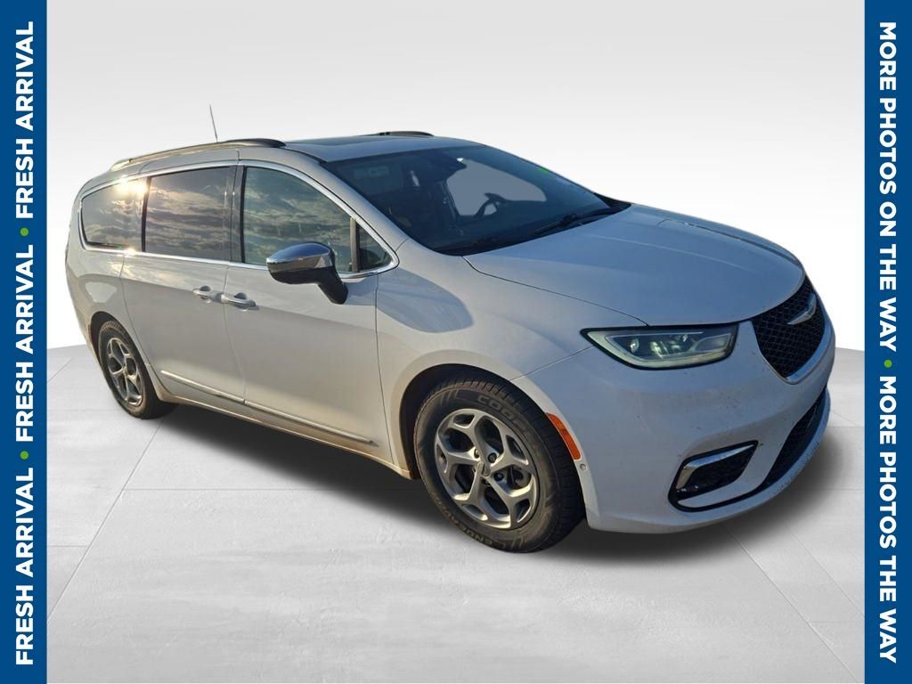2023 CHRYSLER Pacifica