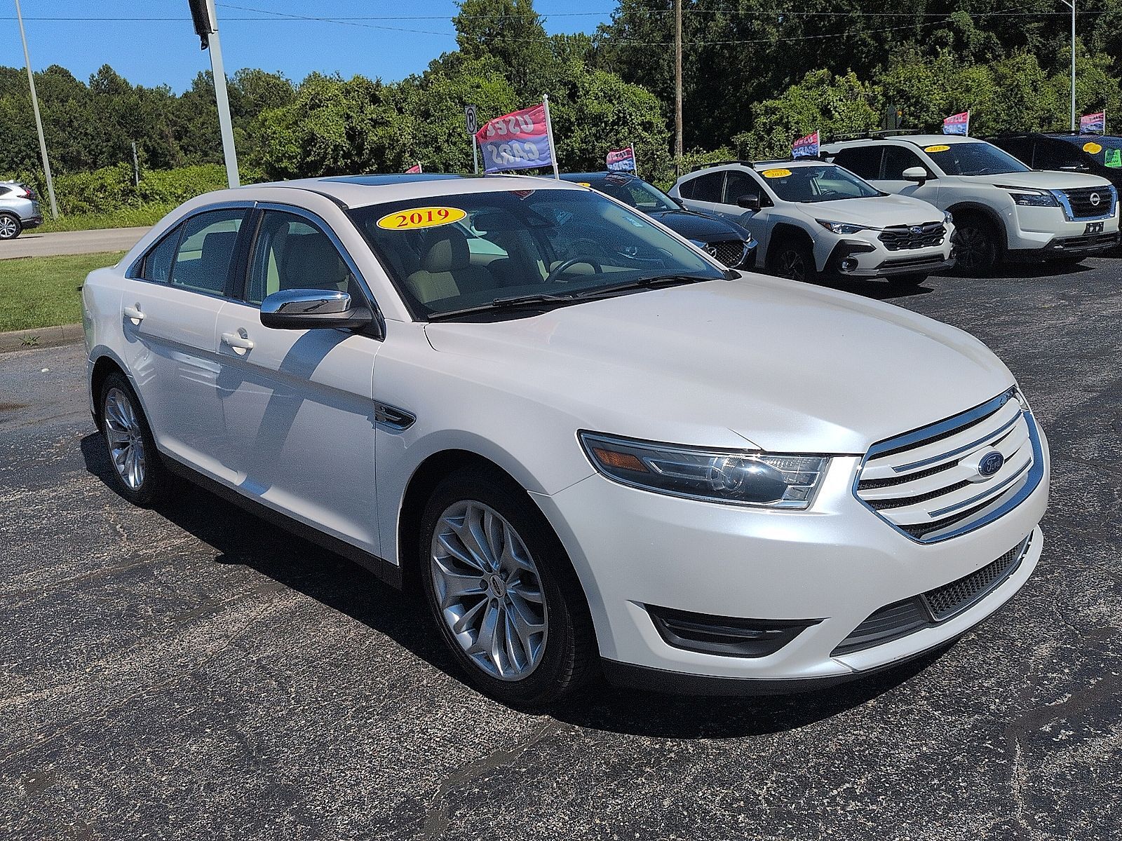 2019 FORD Taurus