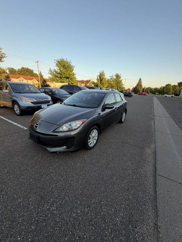 2013 MAZDA Mazda3