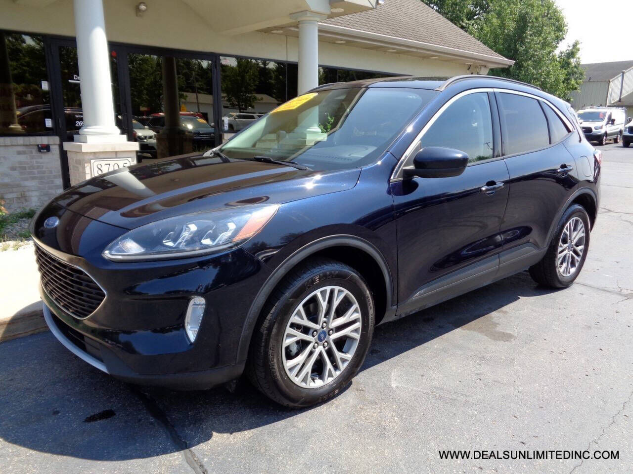2021 FORD Escape