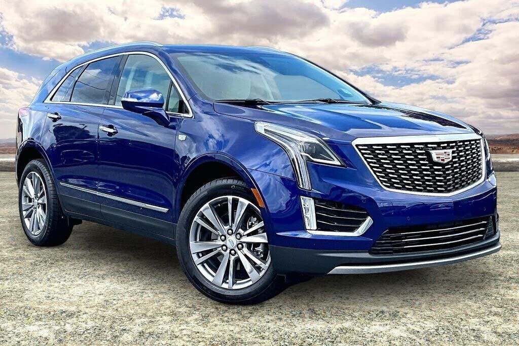 2025 CADILLAC XT5