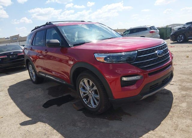 2021 FORD Explorer