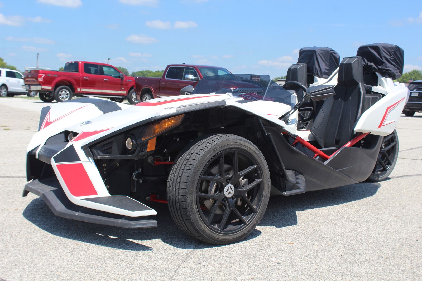 2016 SLINGSHOT Slingshot SL