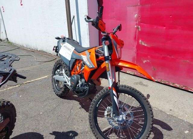 2021 KTM 690 Enduro