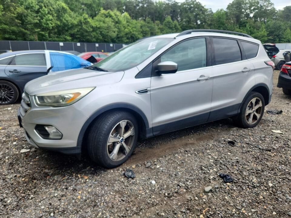 2017 FORD Escape