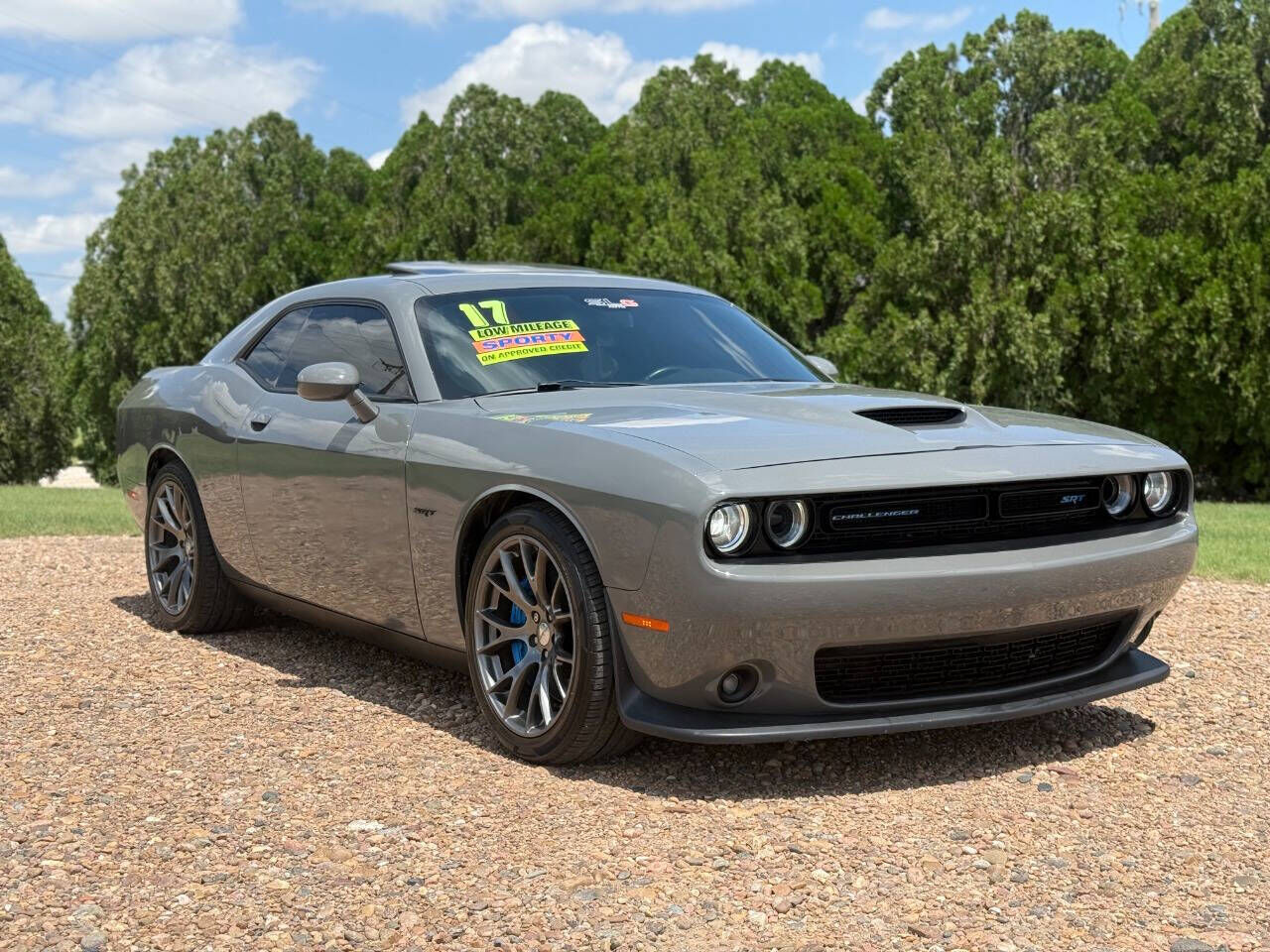 2017 DODGE Challenger