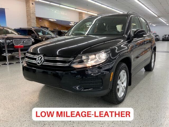 2016 VOLKSWAGEN Tiguan