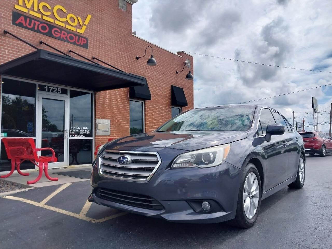 2017 SUBARU Legacy