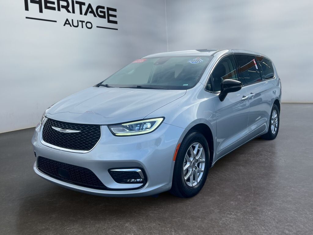 2024 CHRYSLER Pacifica