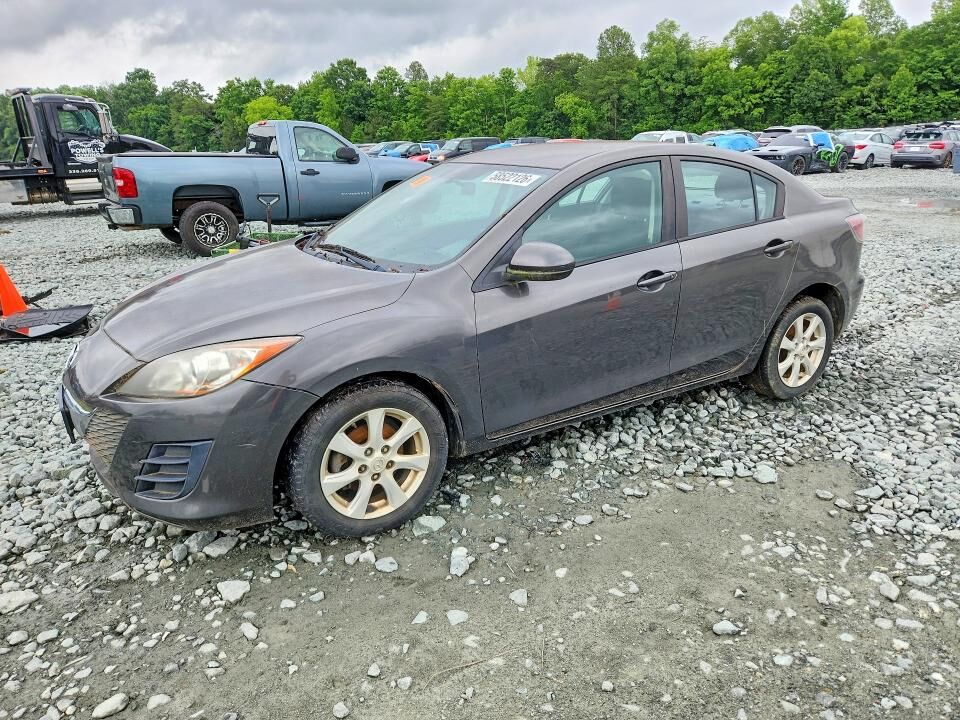 2010 MAZDA Mazda3