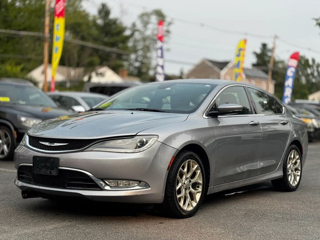 2015 CHRYSLER 200