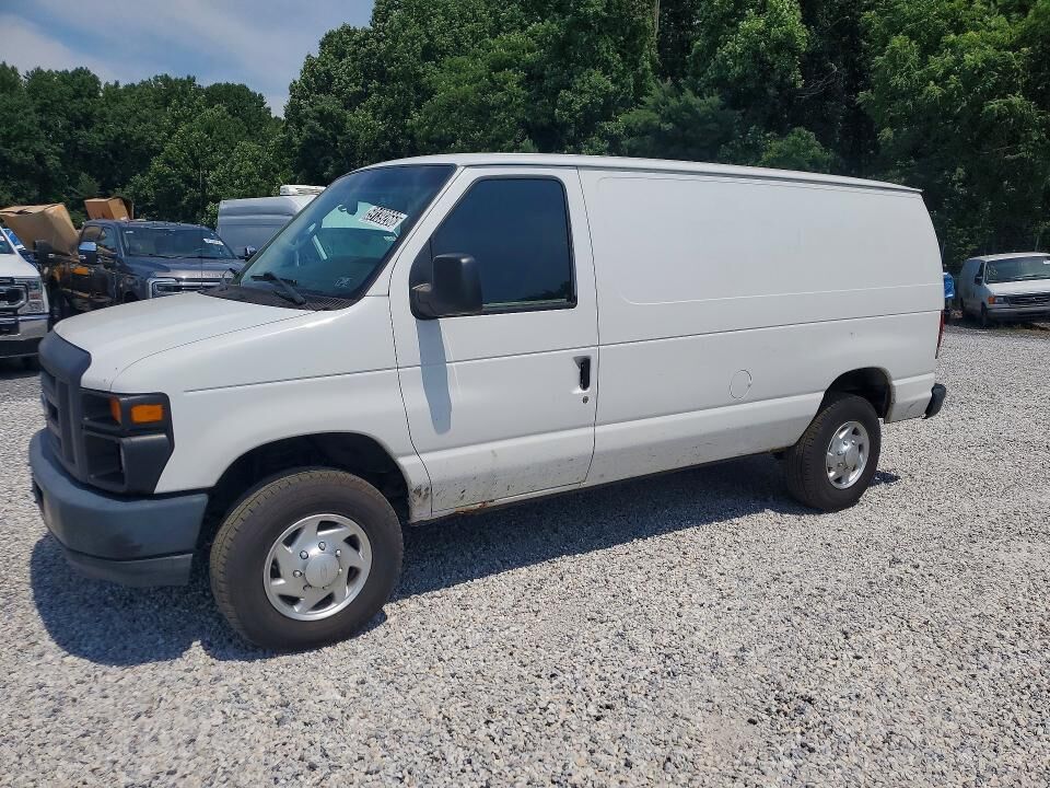 2013 FORD E-350