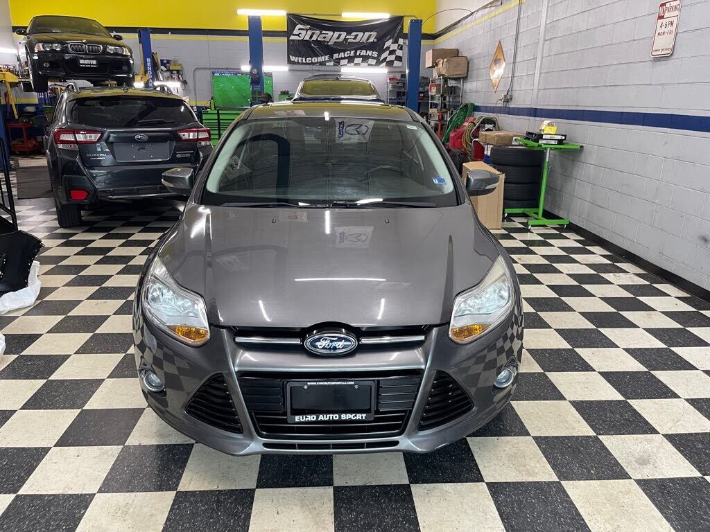 2012 FORD Focus