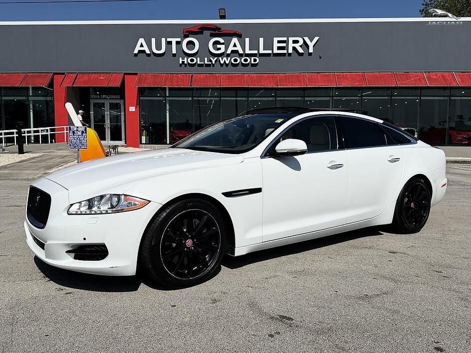 2014 JAGUAR XJ