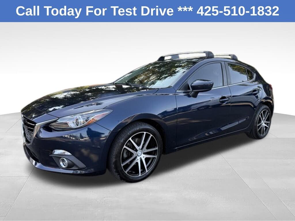 2016 MAZDA Mazda3