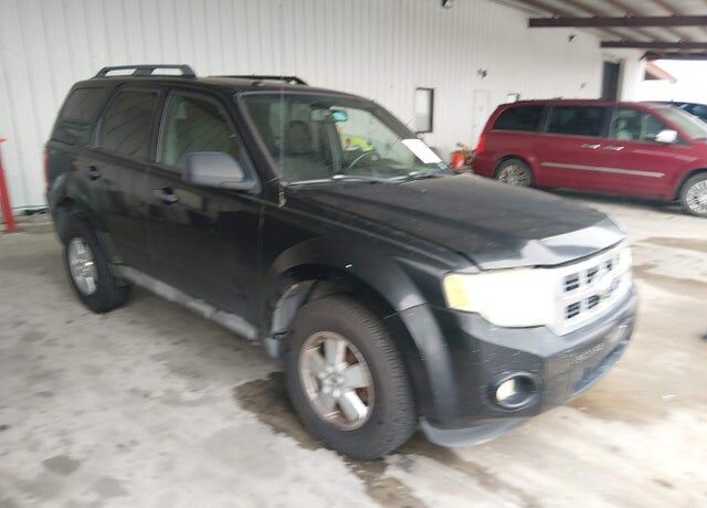 2010 FORD Escape