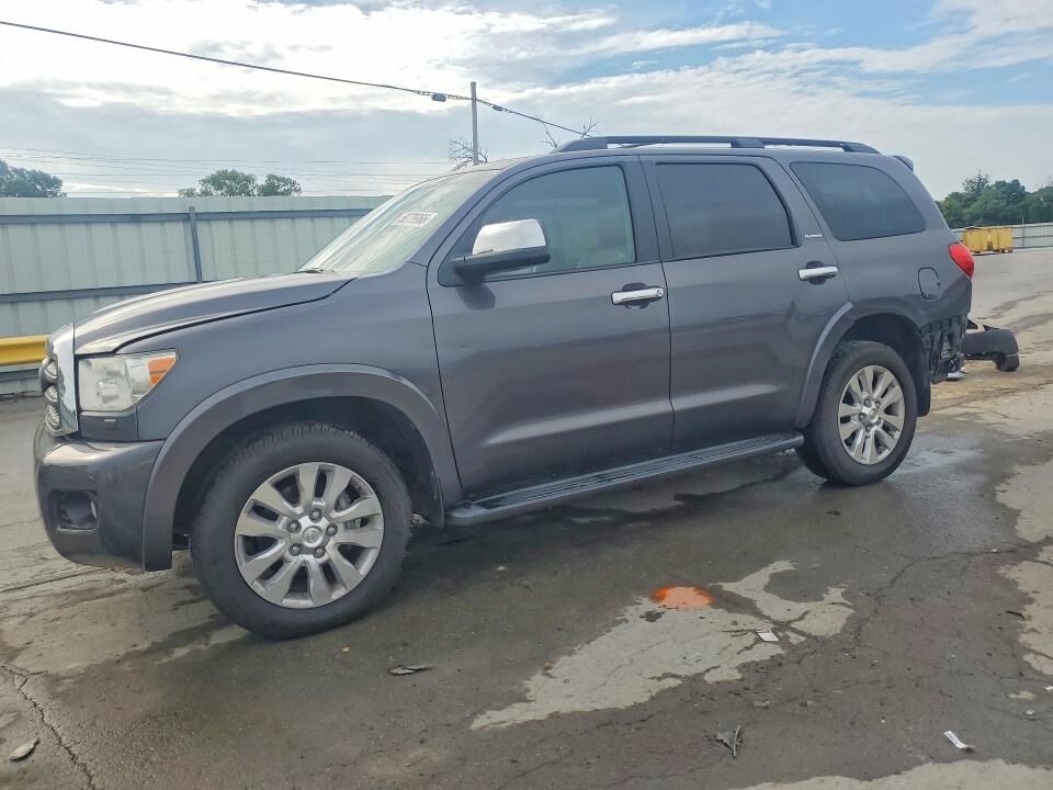 2012 TOYOTA Sequoia