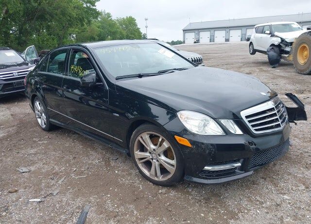 2012 MERCEDES-BENZ E-Class