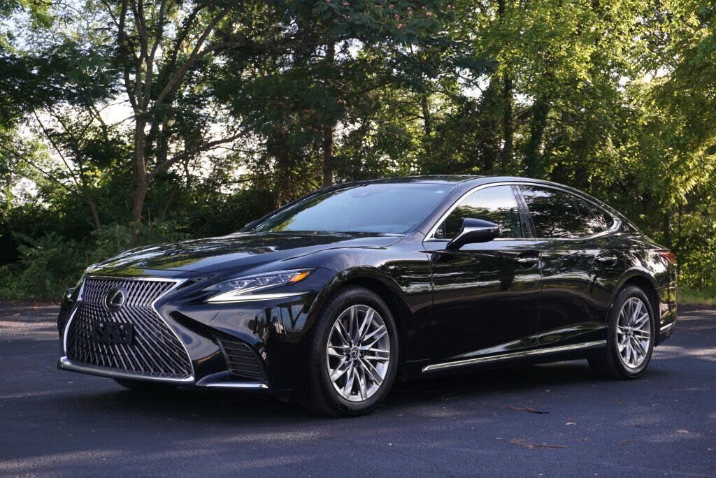 2018 LEXUS LS