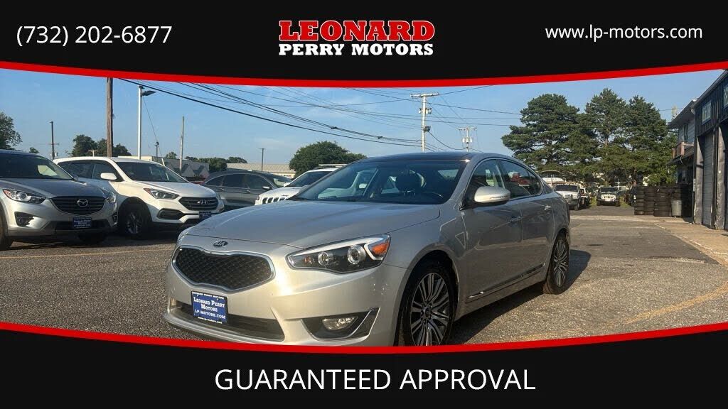 2016 KIA Cadenza